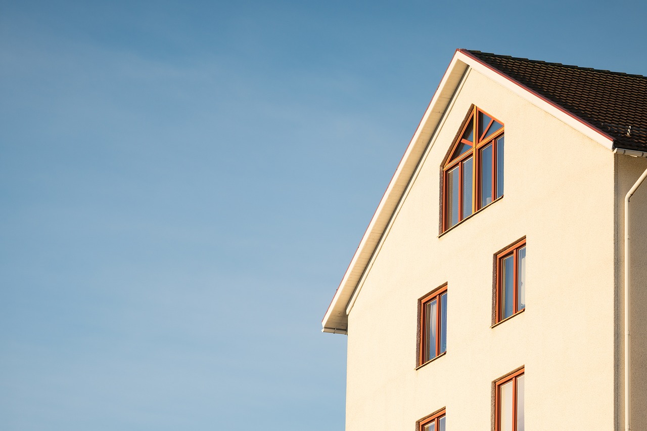 Comparing Commercial and Residential Property Management Software